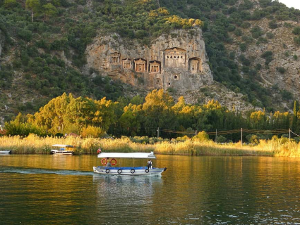 Tailor-Made & Luxury Journeys Across Turkey. Crafted by Experts, Inspired by Culture.